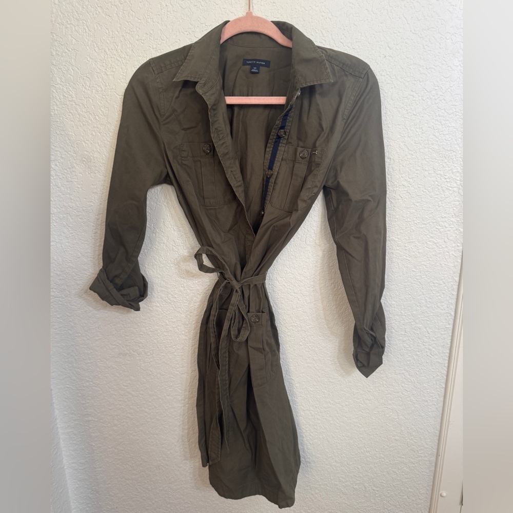 Women’s dress